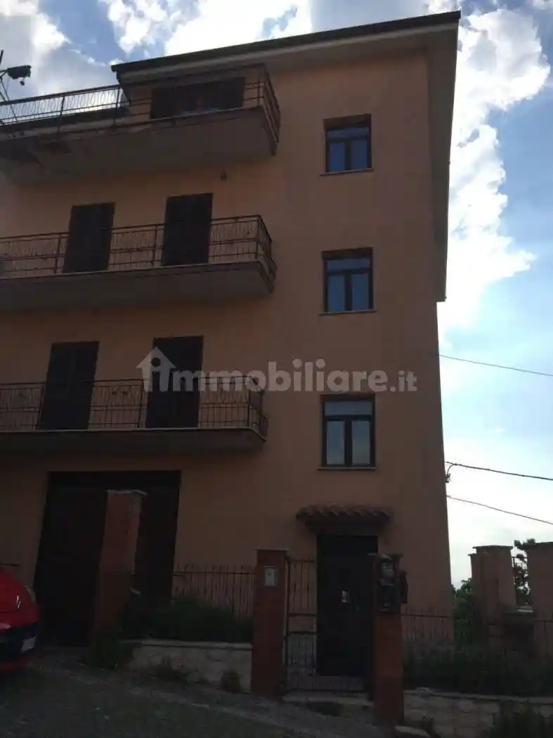Appartamento in vendita a Sant'Angelo Romano