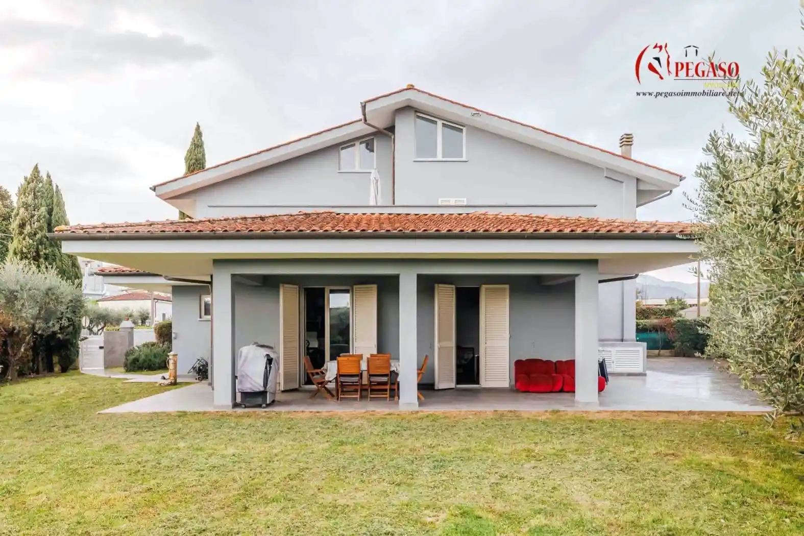 Villa in vendita a Pescia