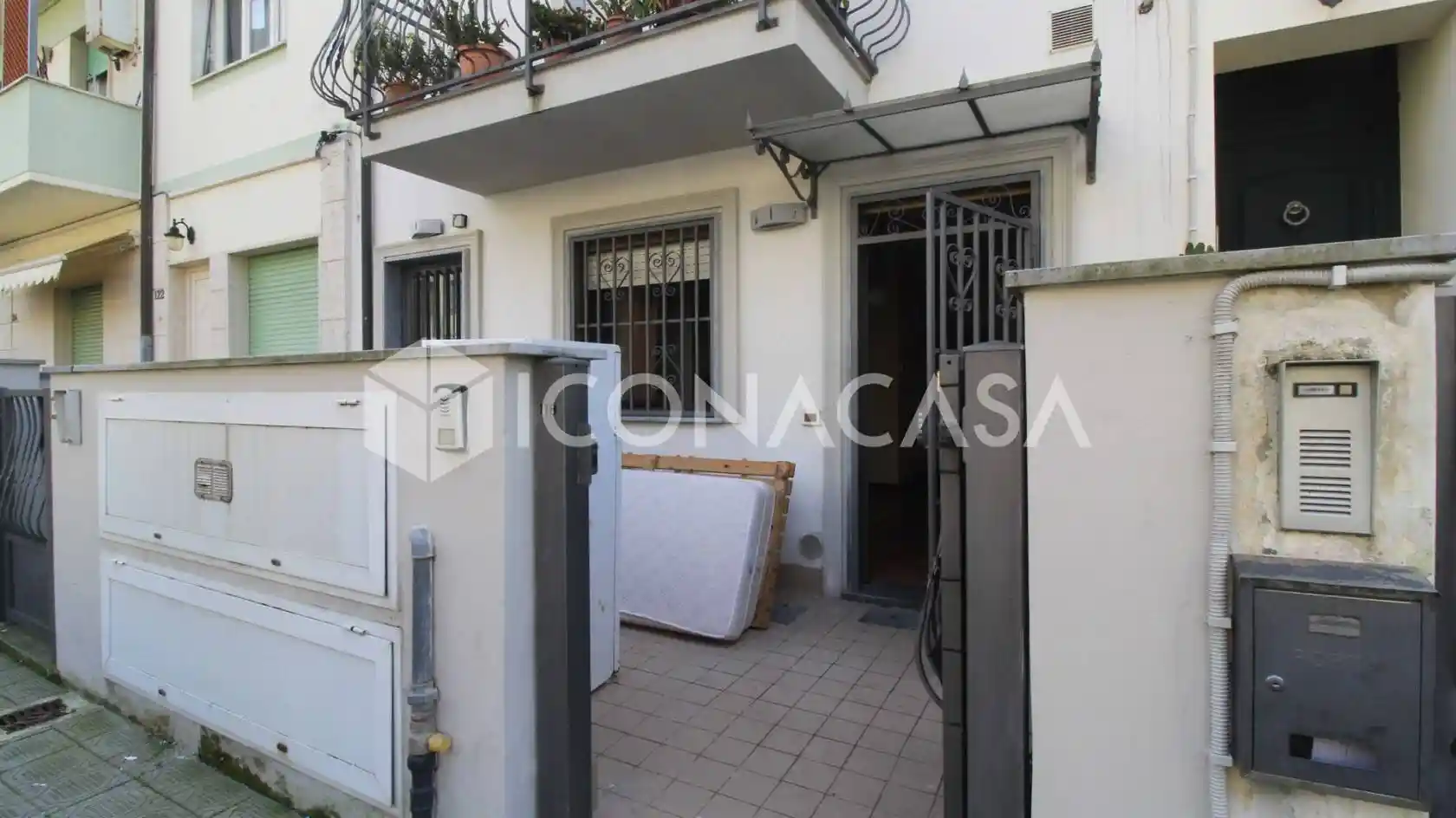 Appartamento in vendita a Viareggio