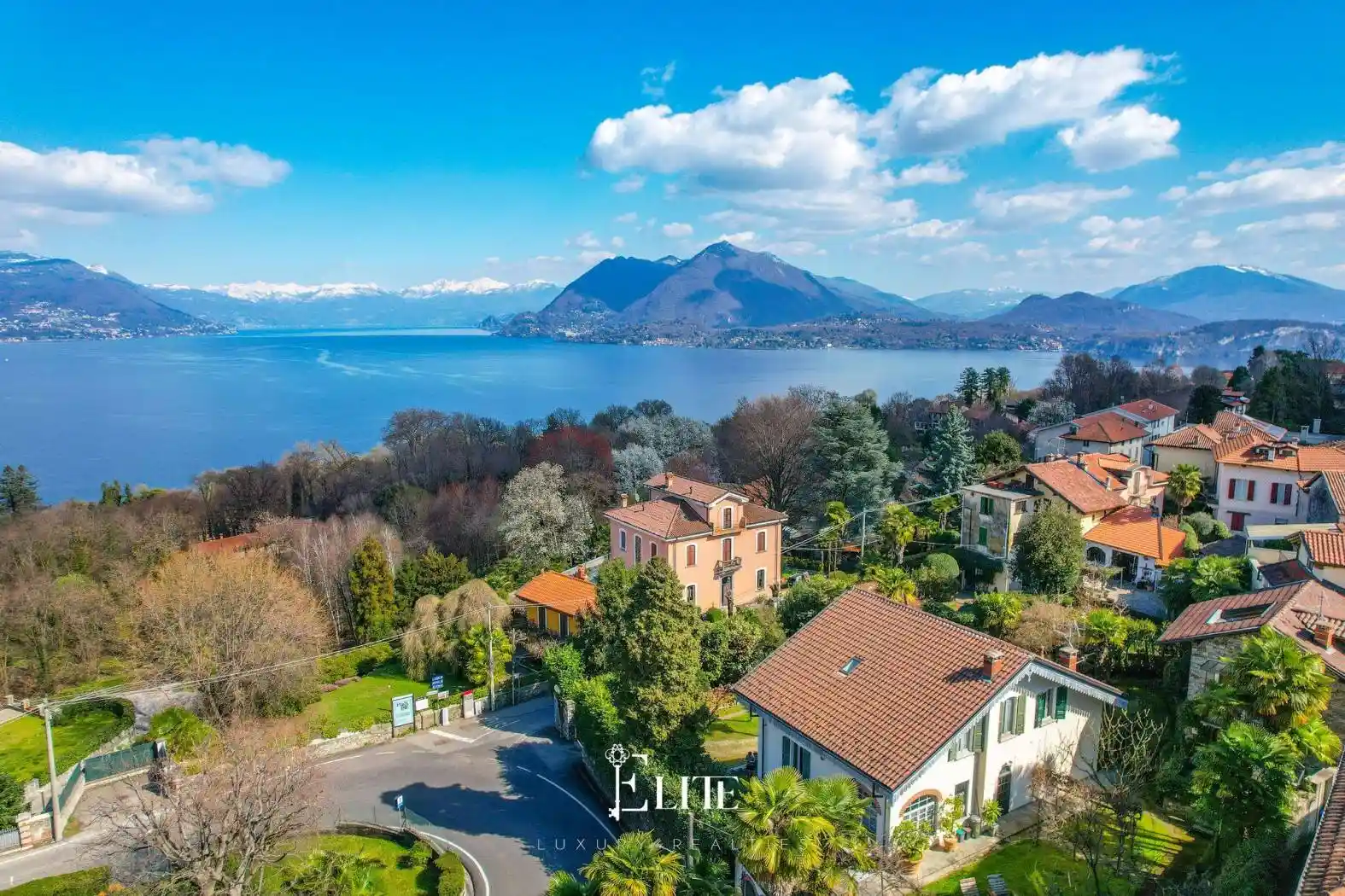 Villa in vendita a Stresa