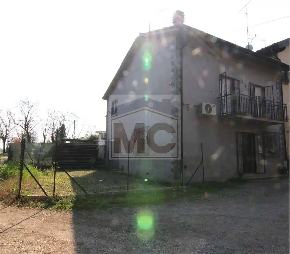 Casa indipendente in vendita a Scandiano