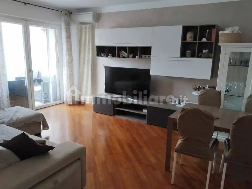 Appartamento in vendita a Trento