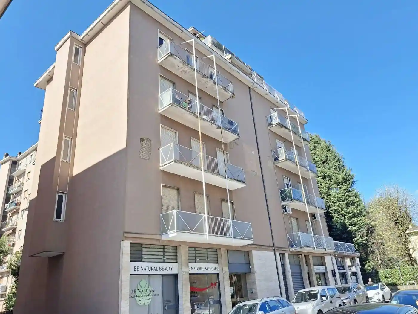 Appartamento in vendita a Carate Brianza