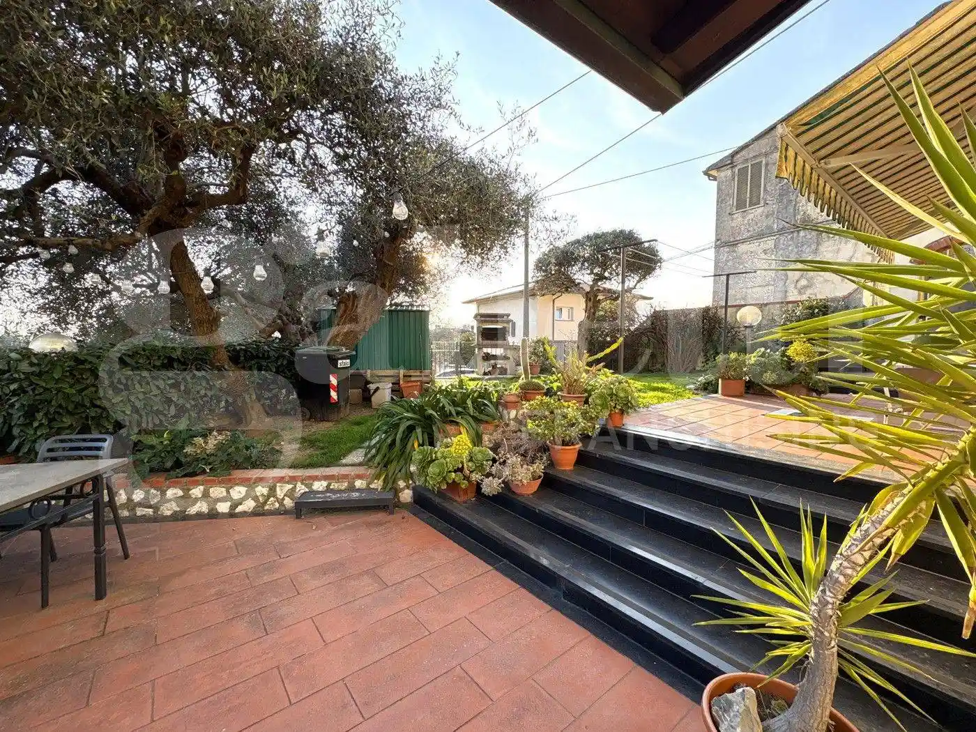 Villa in vendita a Carrara