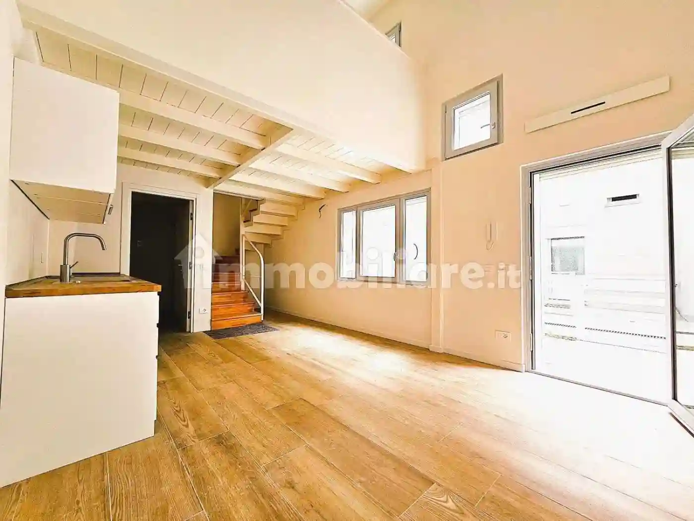 Loft - foto 2