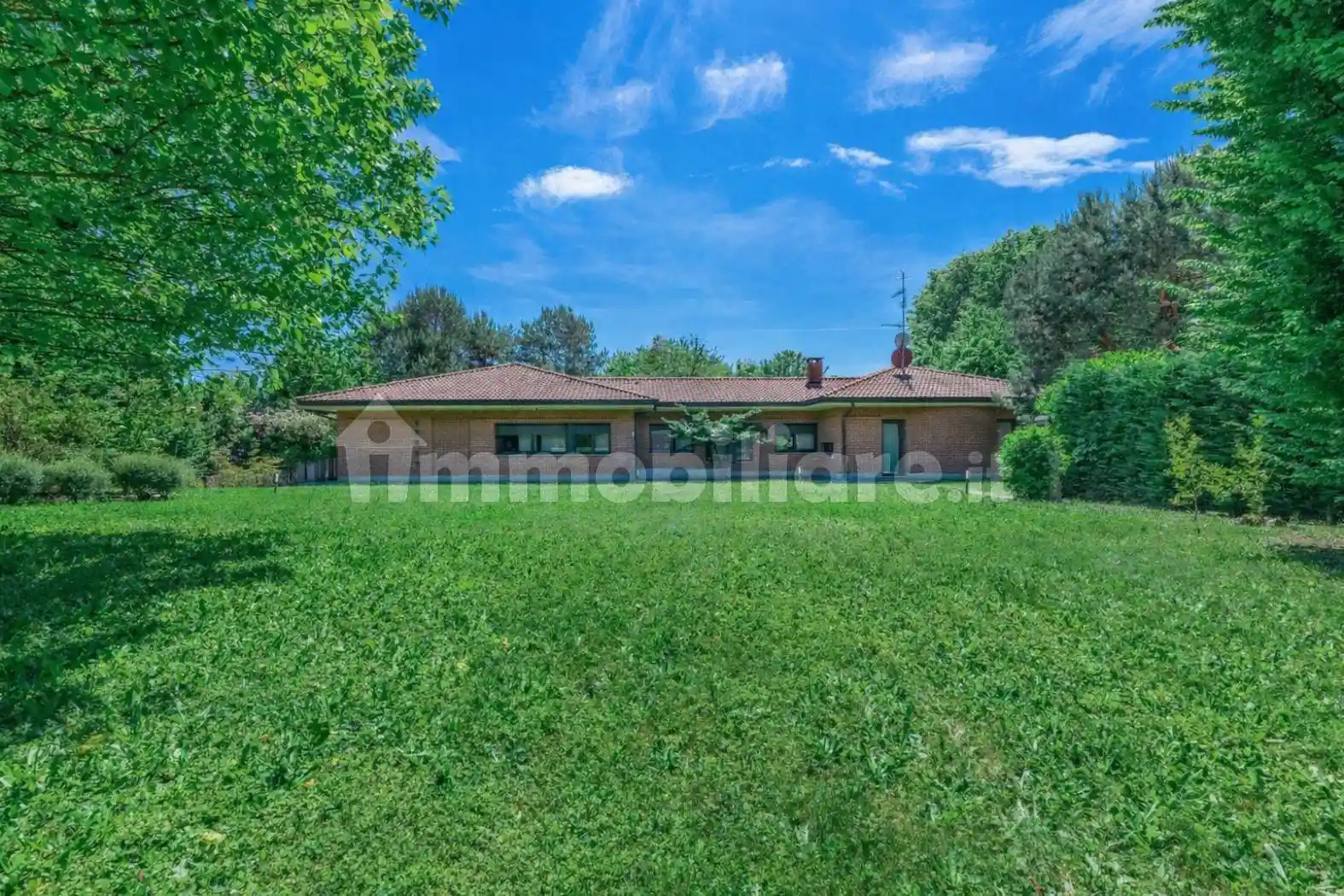 Villa in vendita a Bregnano