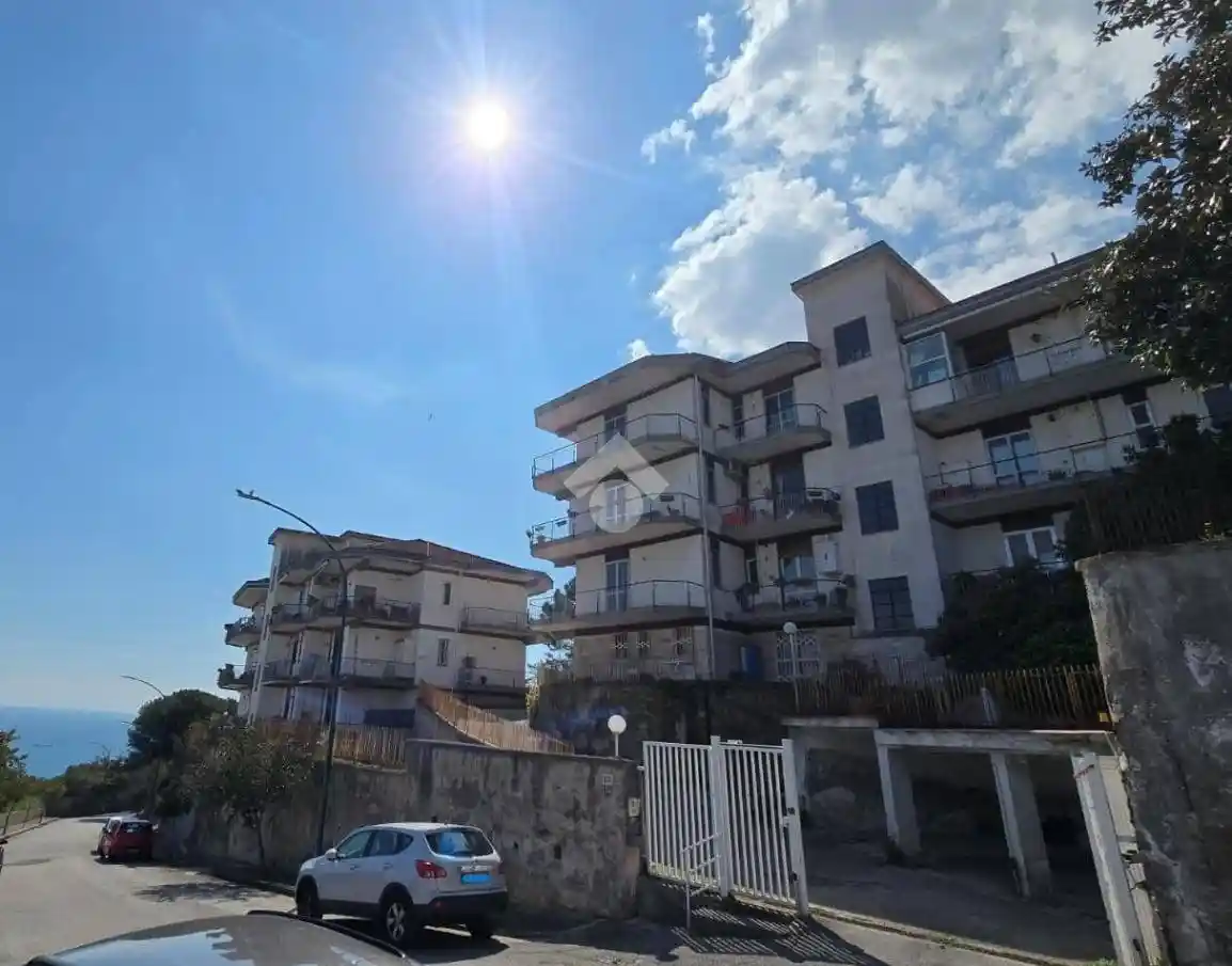 Appartamento in vendita a Salerno