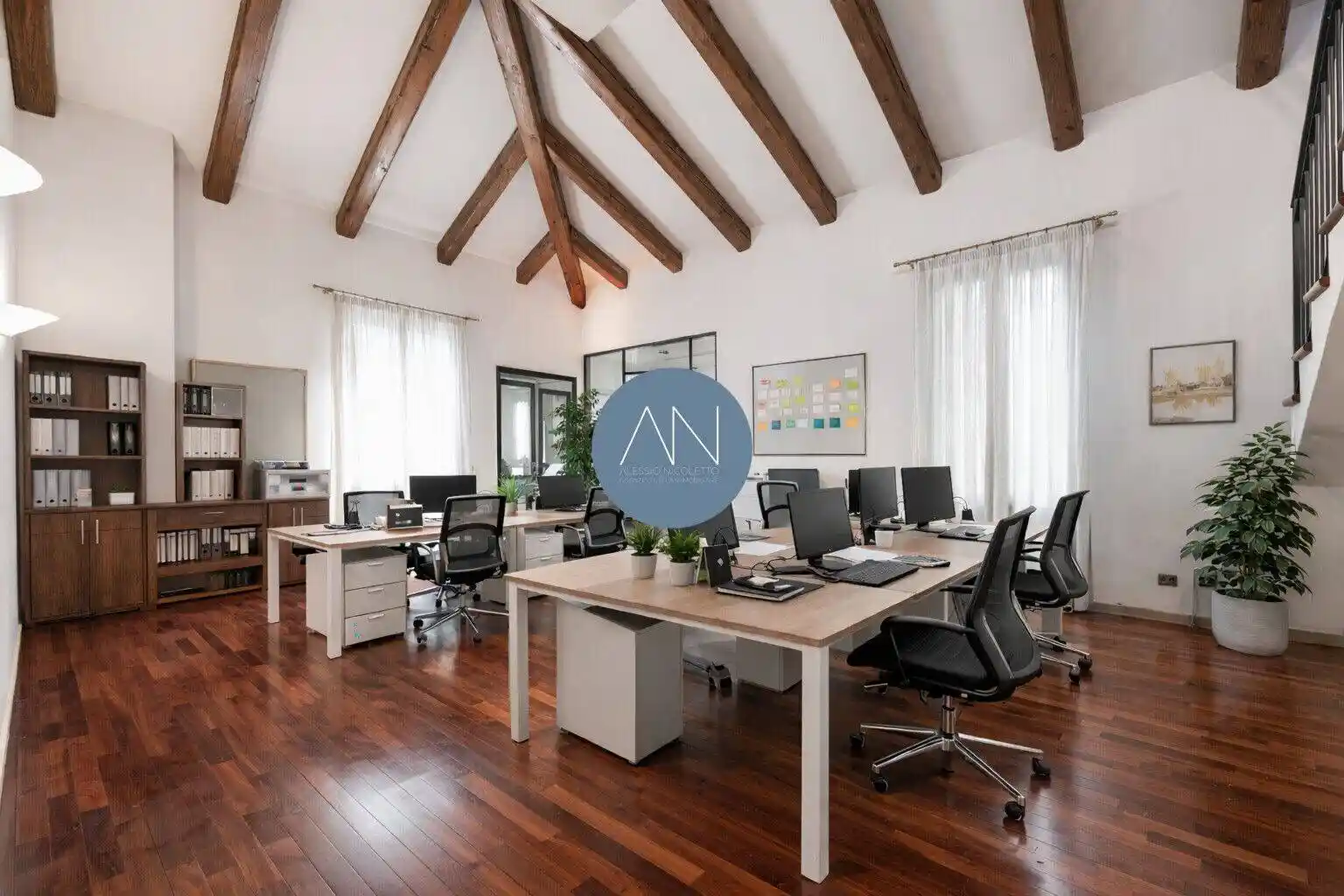 Palazzo - Edificio in vendita a Padova