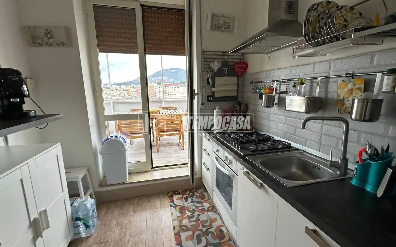 Appartamento in affitto a Napoli