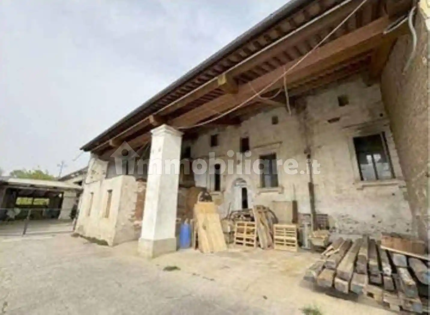 Appartamento in vendita a Montecchio Precalcino