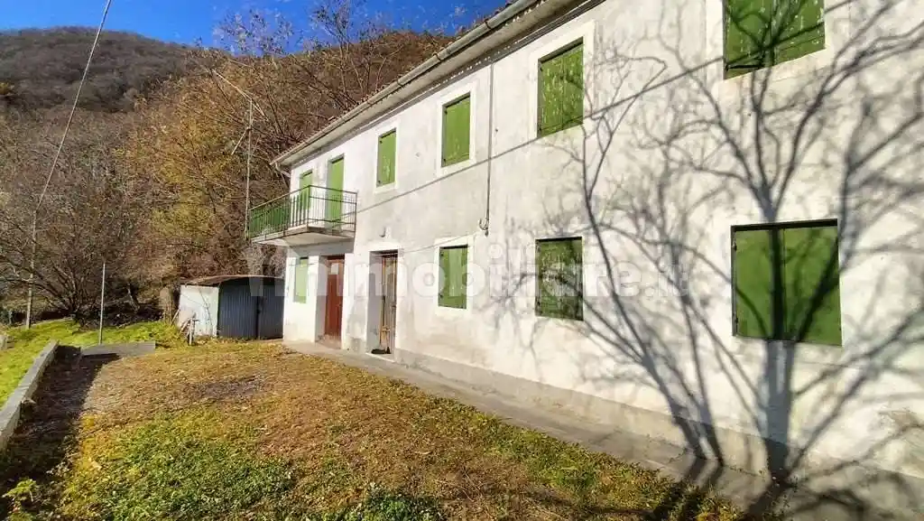Casa indipendente in vendita a Vittorio Veneto
