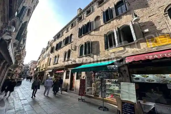 Appartamento in vendita a Venezia