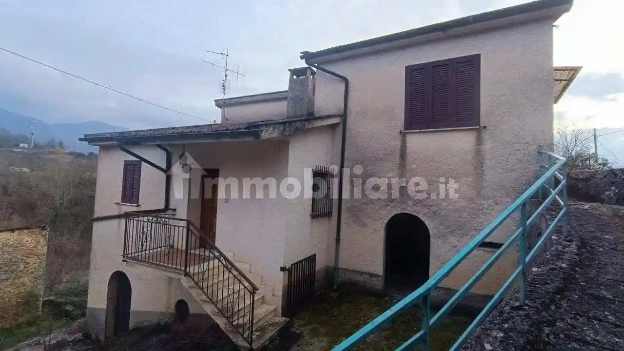Casa indipendente in vendita a Casalvieri