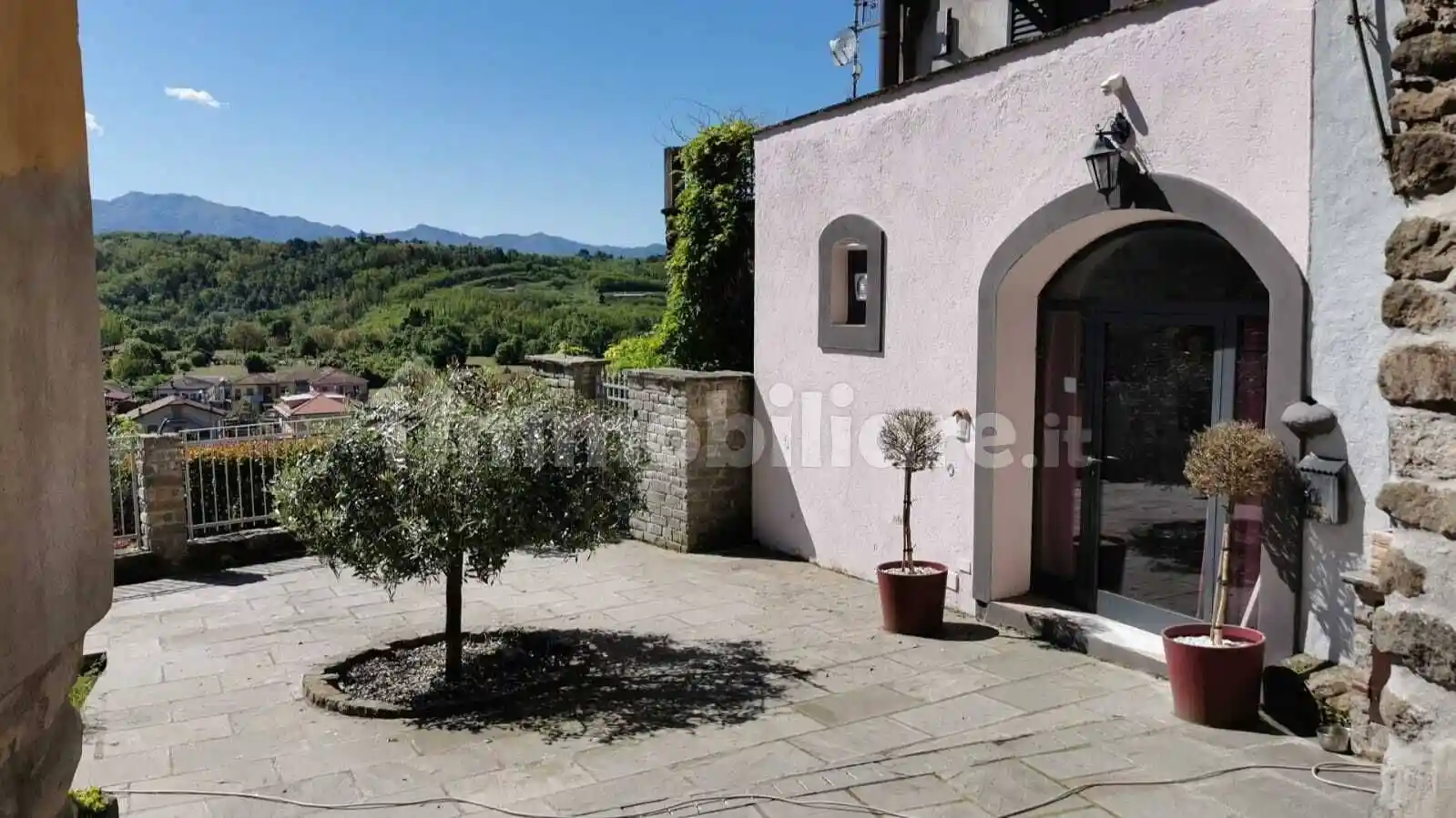 Villetta a schiera in vendita a Licciana Nardi