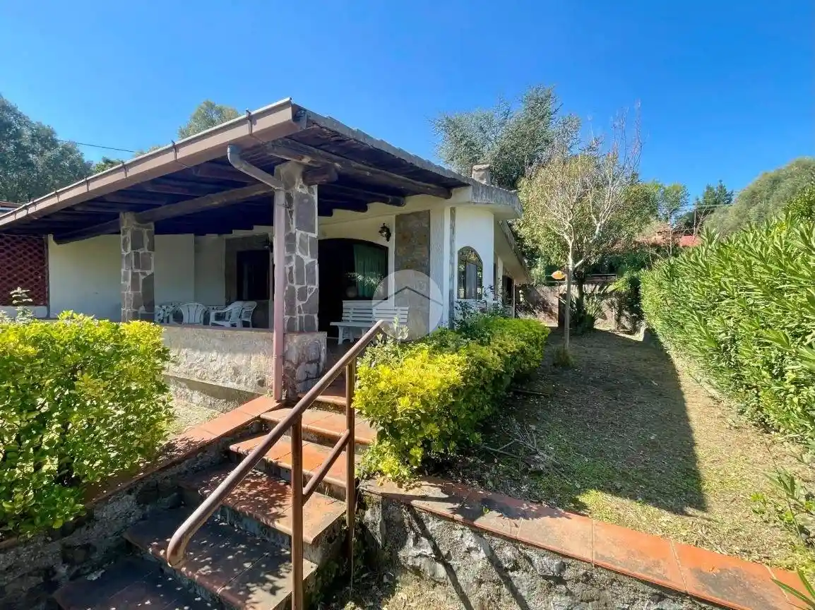 Villa in vendita a San Giovanni a Piro