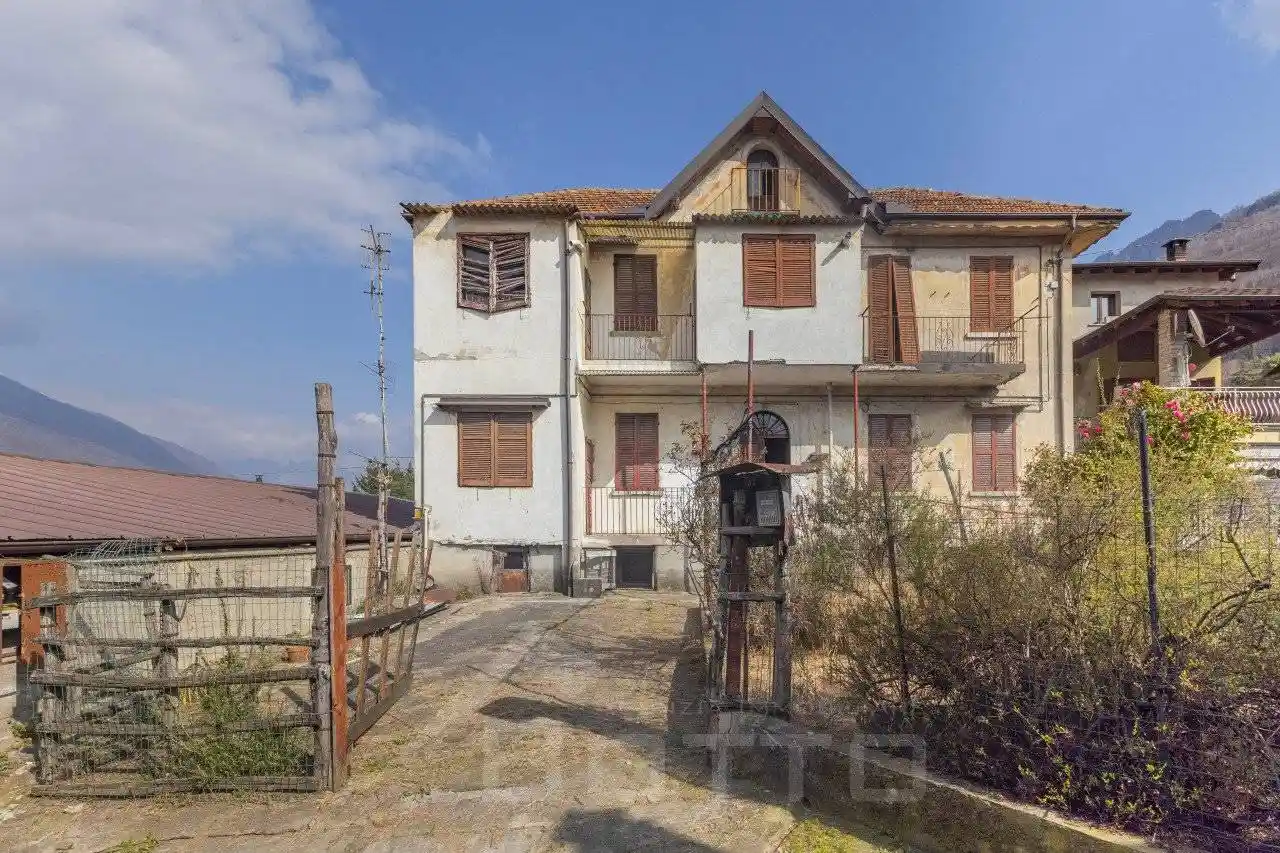 Casa indipendente in vendita a Omegna