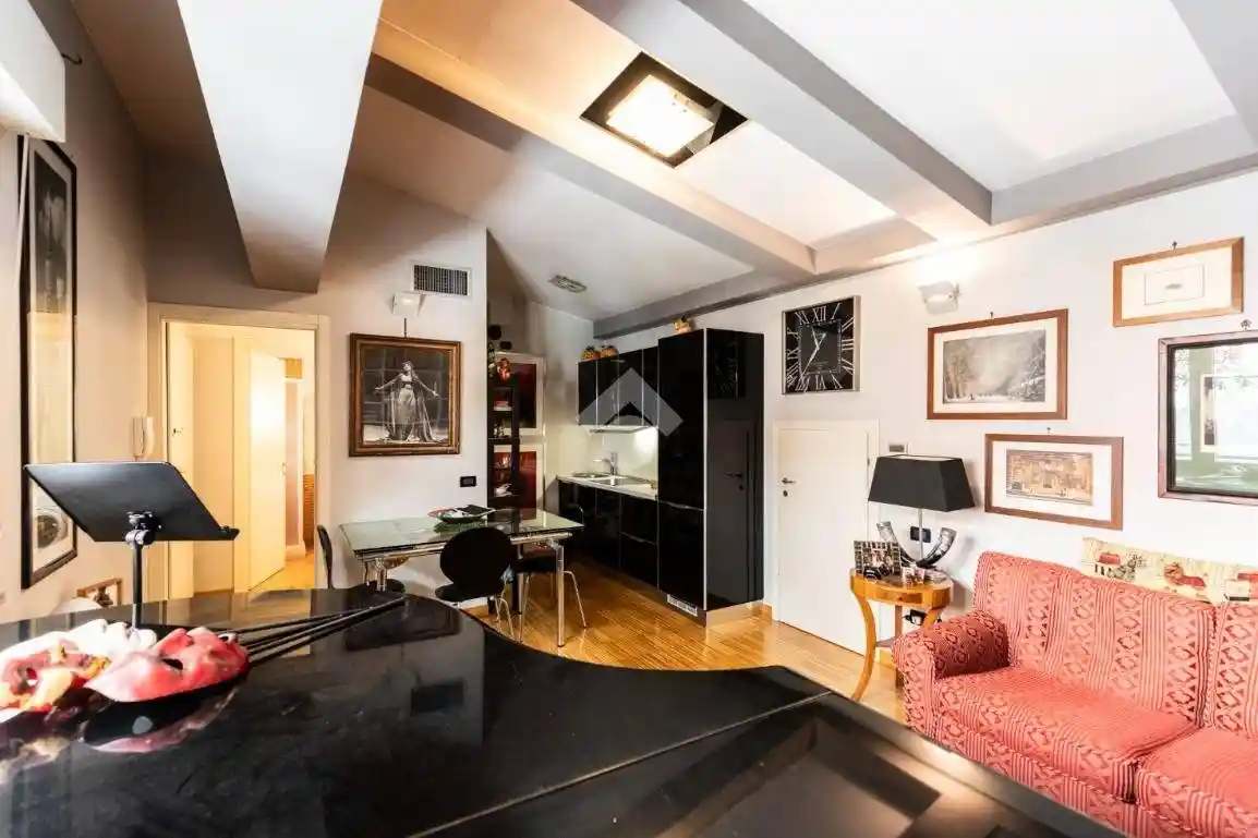 Appartamento in vendita a Milano