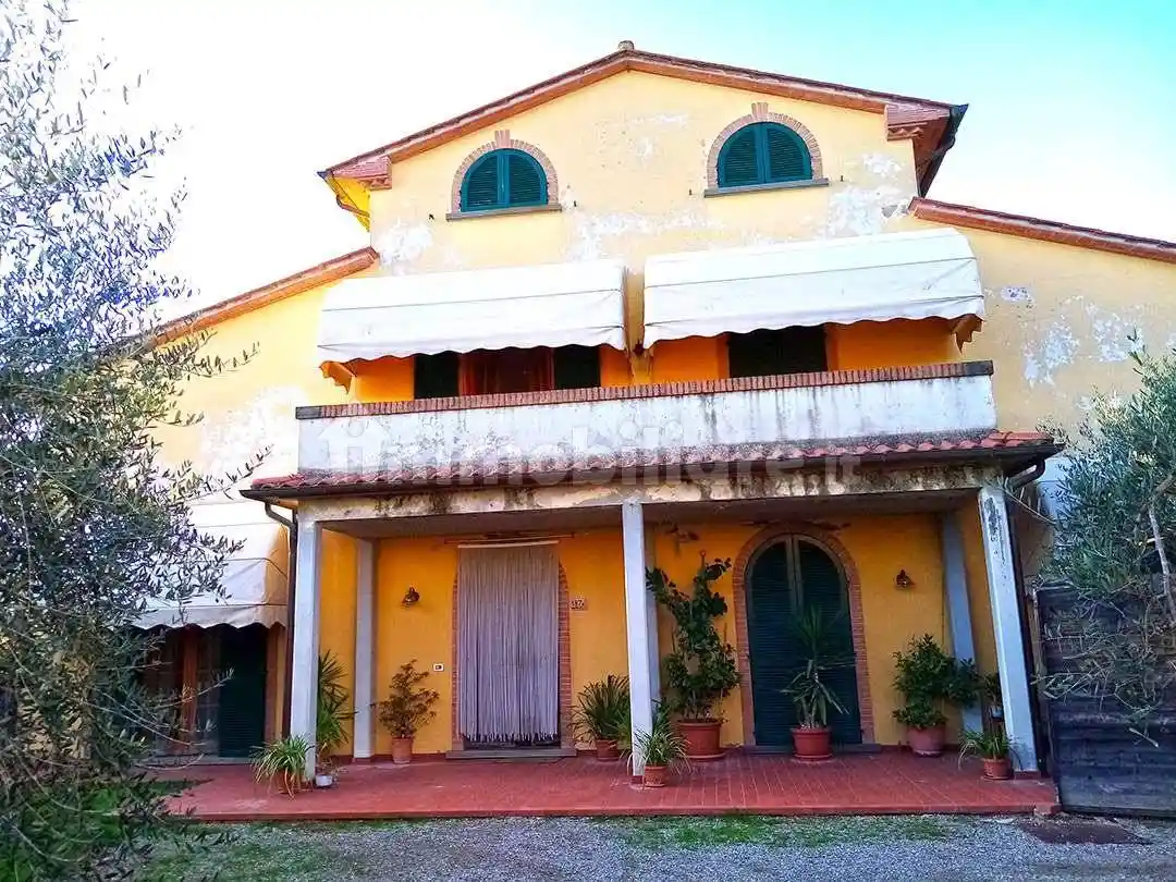 Appartamento in vendita a Arezzo