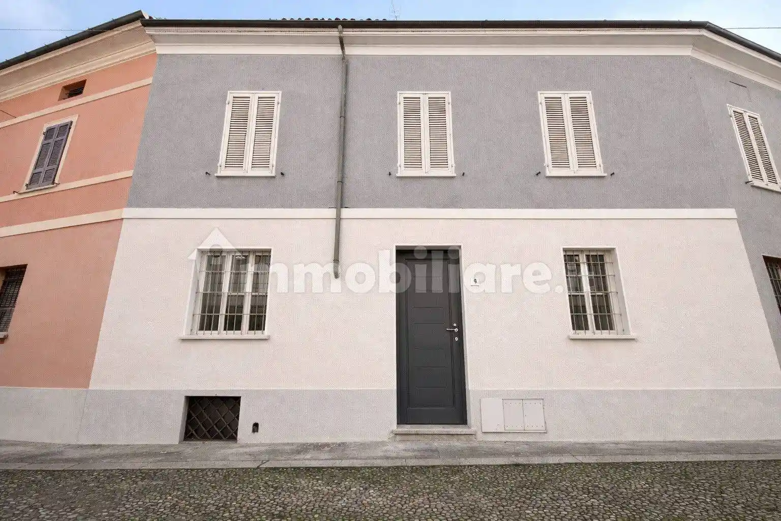 Villa in vendita a Cremona