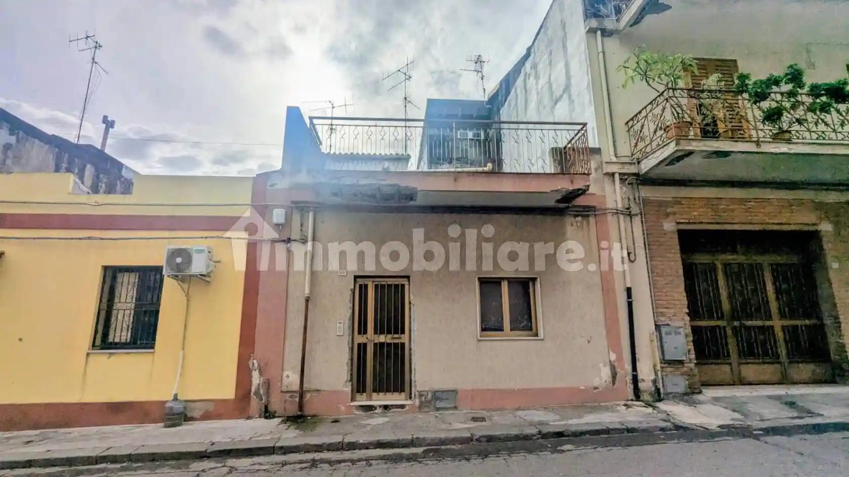 Casa indipendente in vendita a Calatabiano