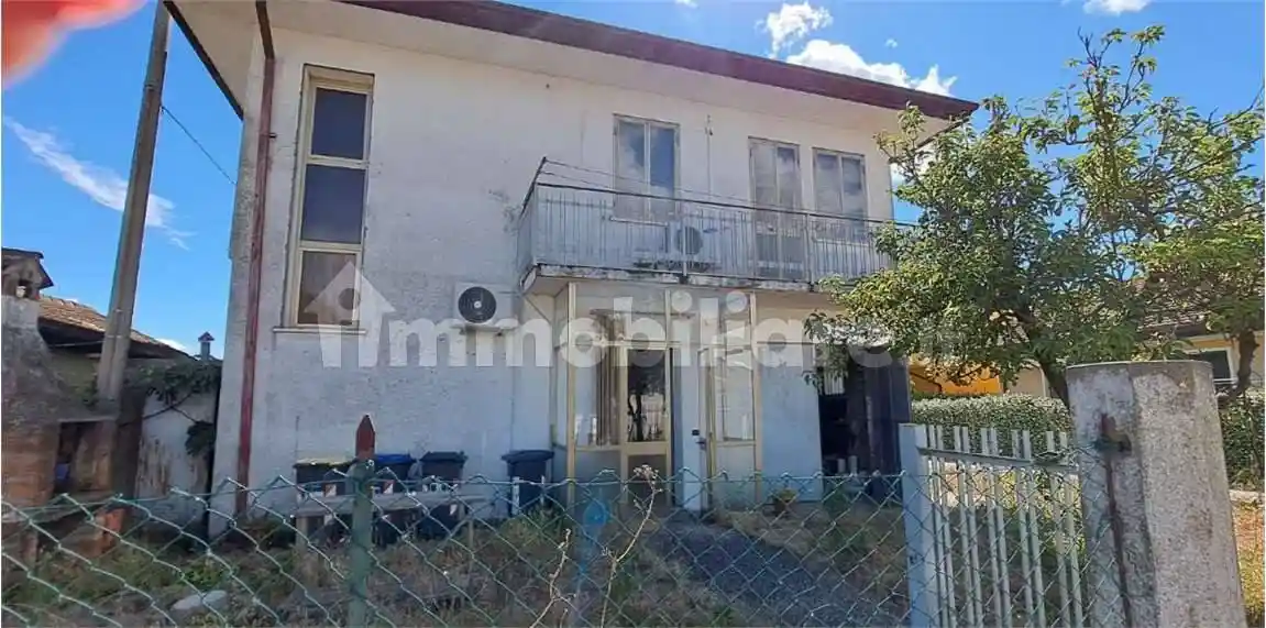 Casa indipendente in vendita a Campagna Lupia