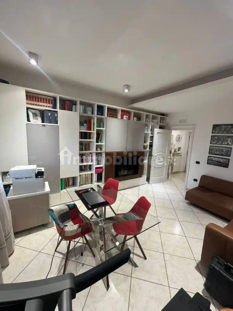 Appartamento in vendita a Sant'Egidio del Monte Albino