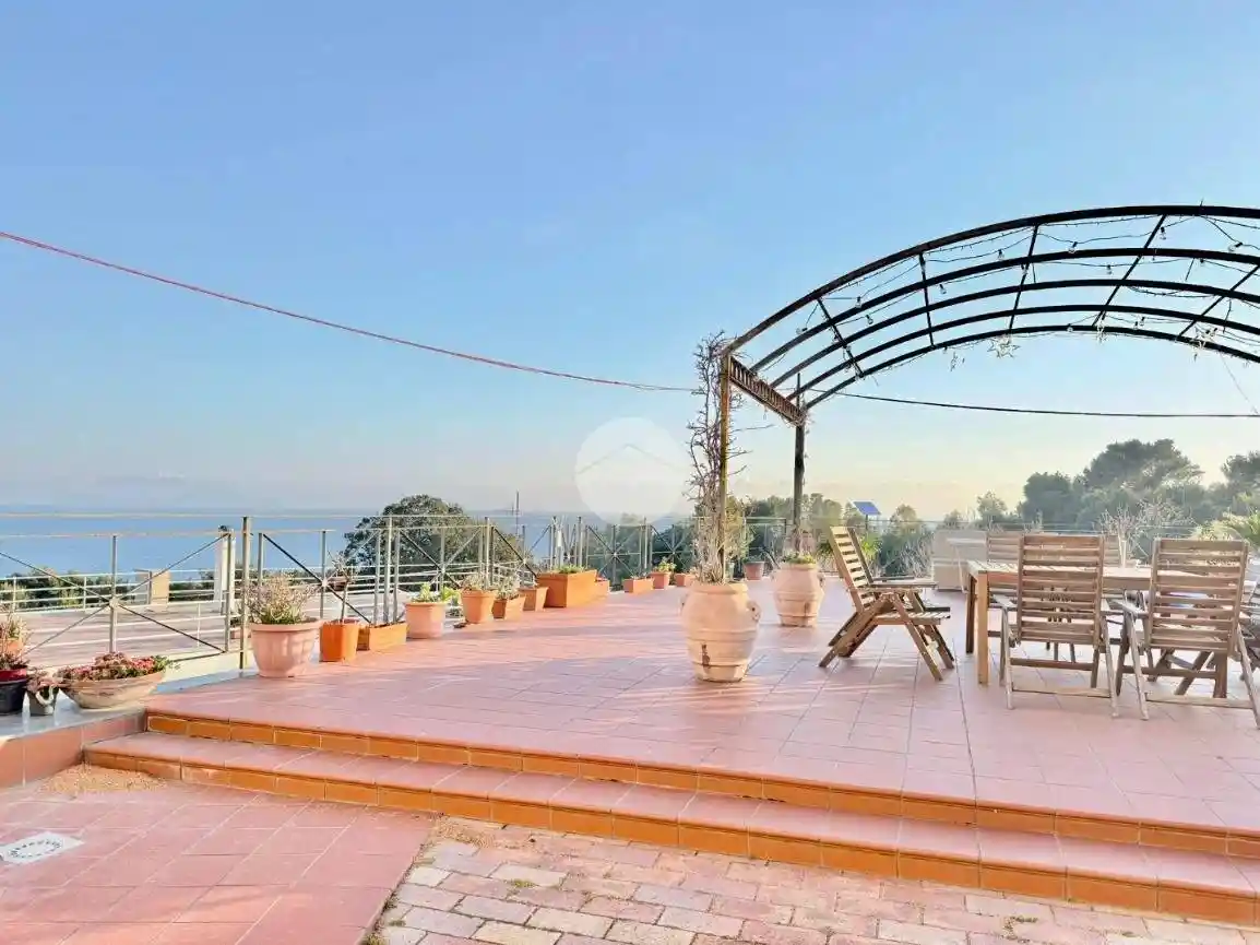 Appartamento in affitto a Napoli