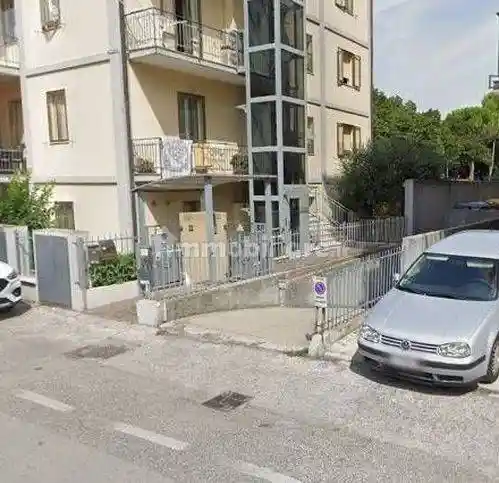 Appartamento in vendita a Pesaro