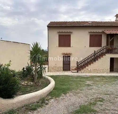 Rustico - Casale in vendita a Roccastrada