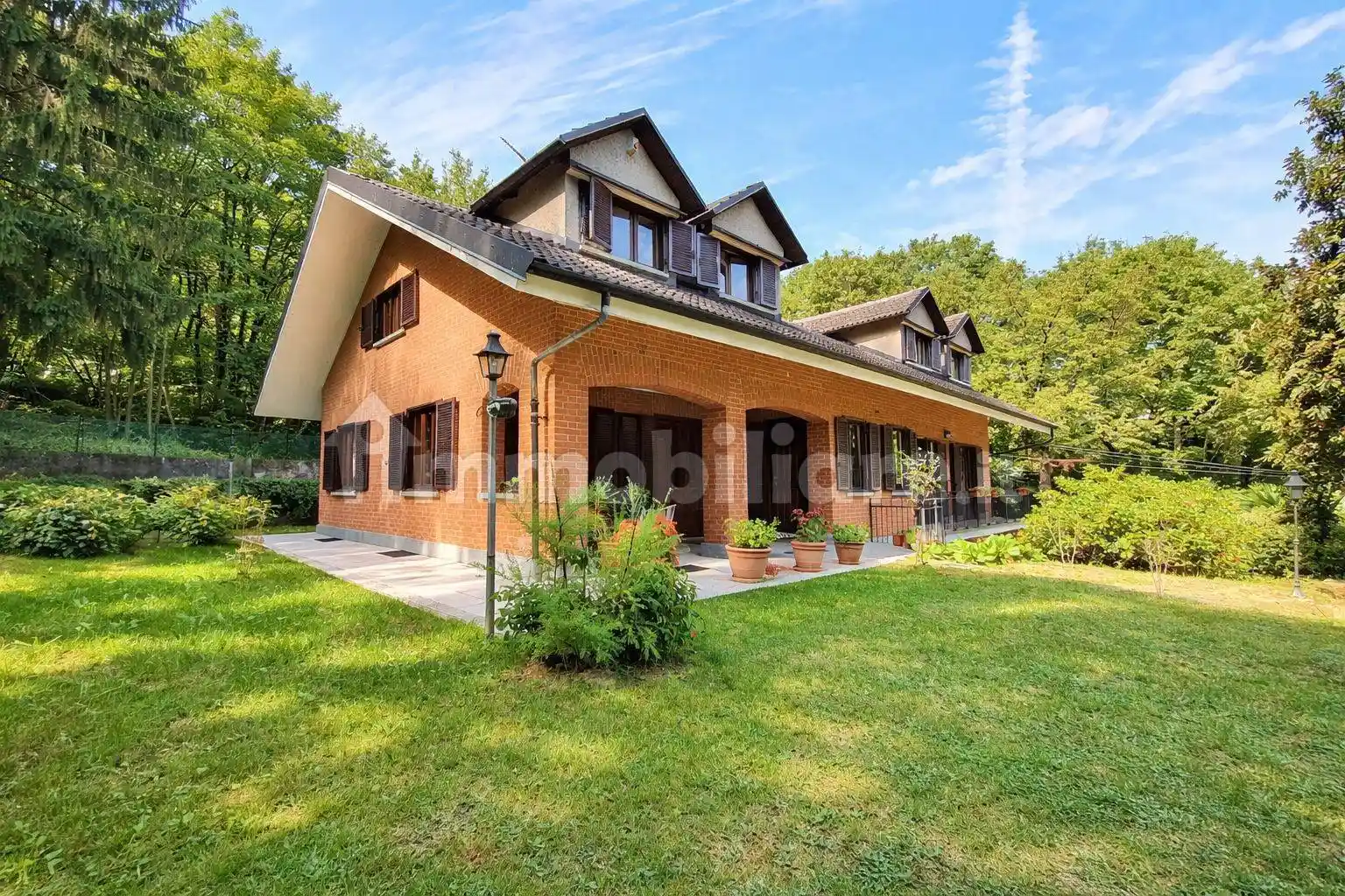 Villa in vendita a Val della Torre