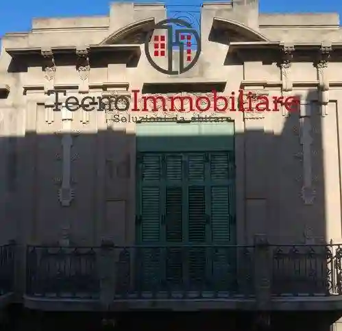 Palazzo - Edificio - foto 2