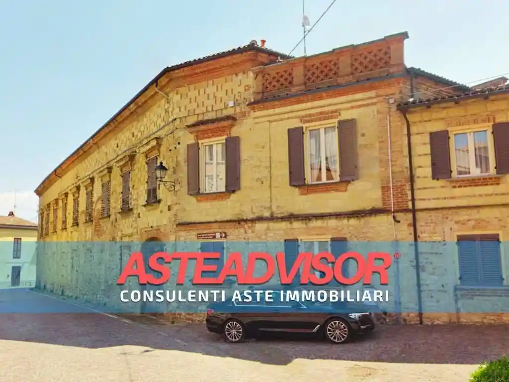 Palazzo - Stabile in vendita a Grazzano Badoglio