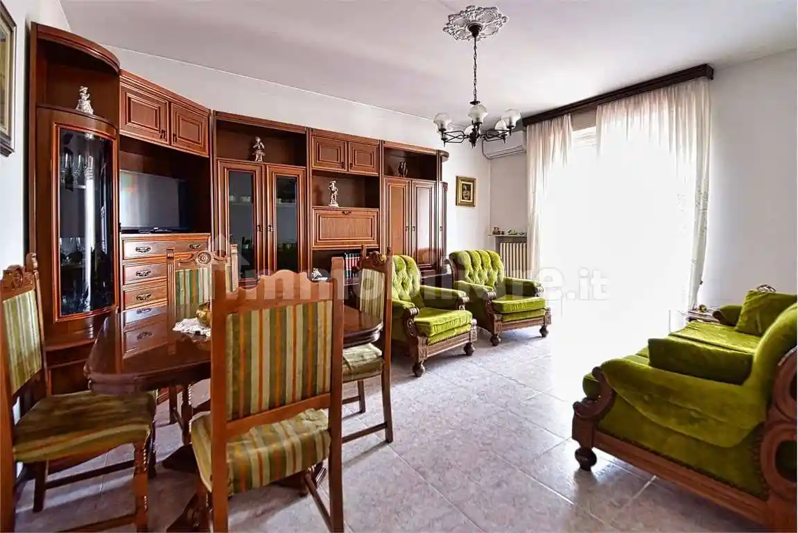 Appartamento in vendita a Cislago