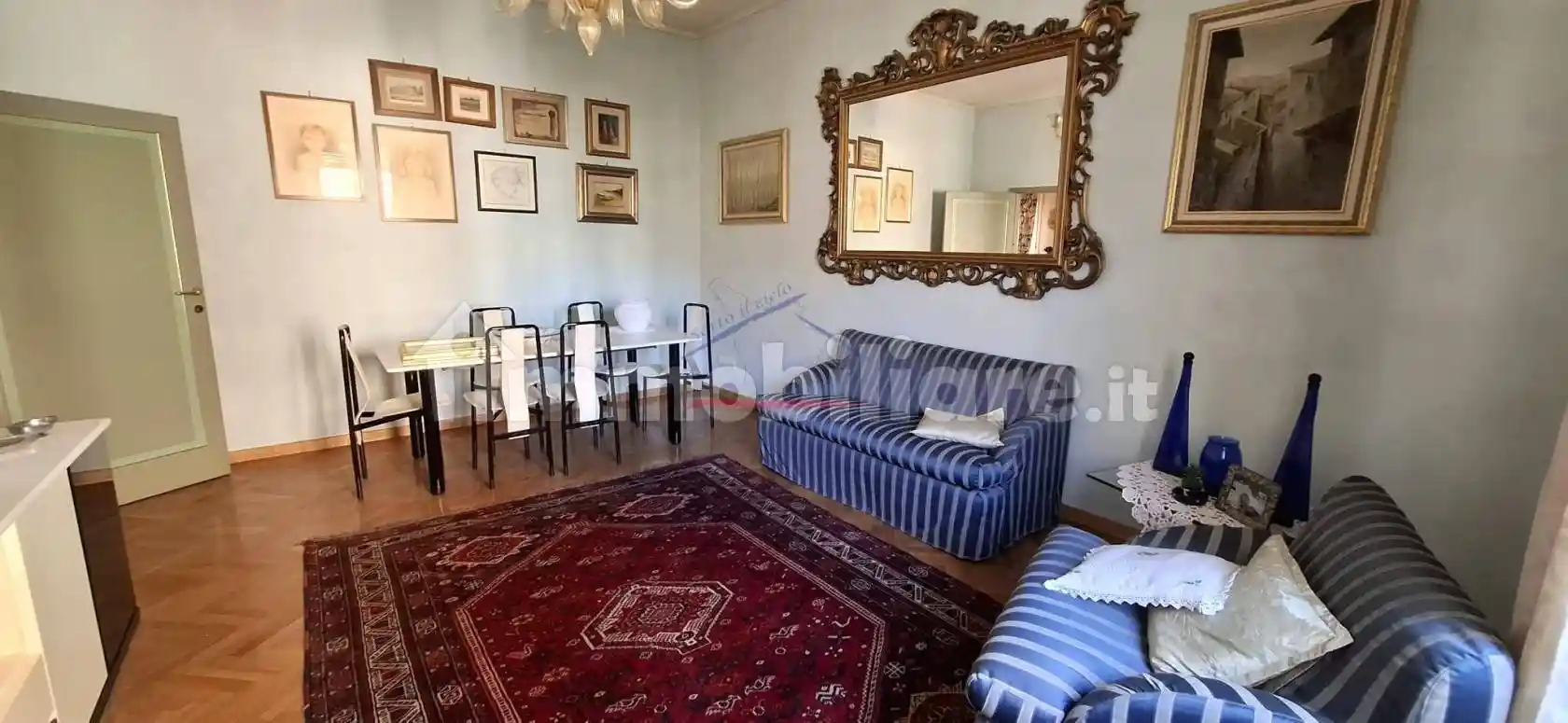 Casa indipendente in vendita a Arezzo