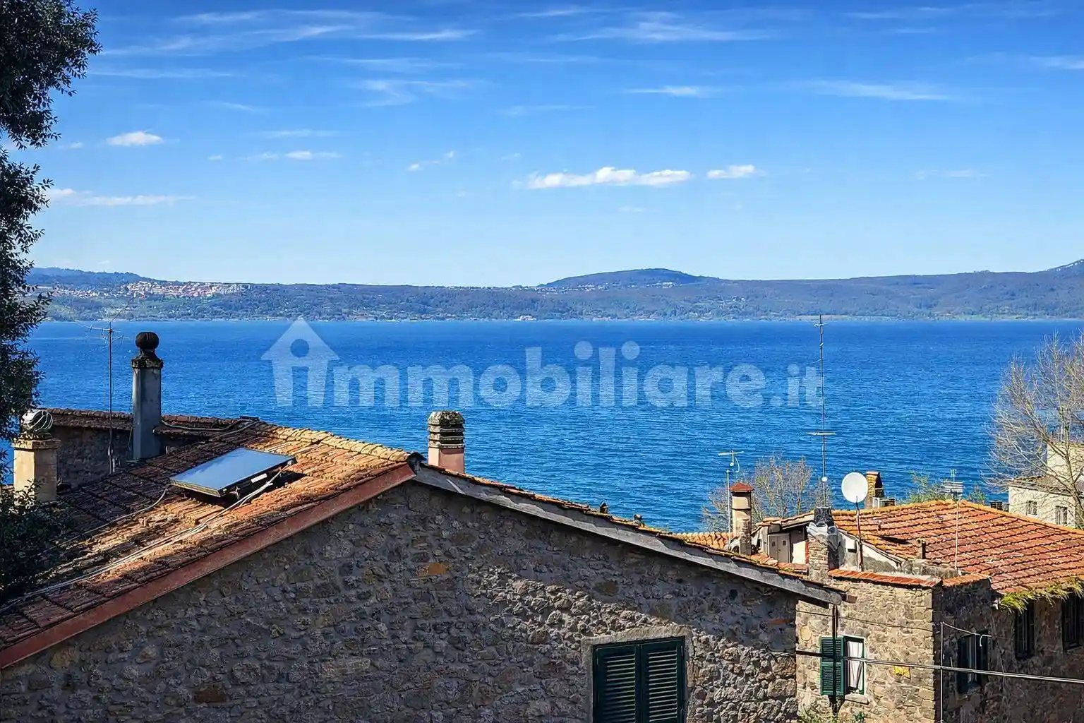 Appartamento in vendita a Anguillara Sabazia