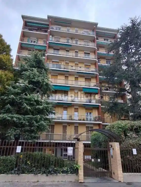 Appartamento in vendita a Desio