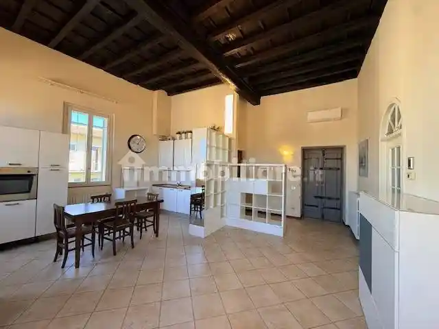 Appartamento in affitto a Pavia