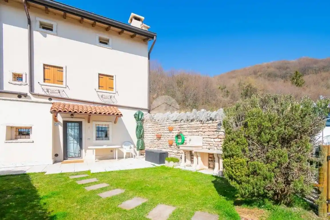 Rustico - Casale in vendita a Fumane