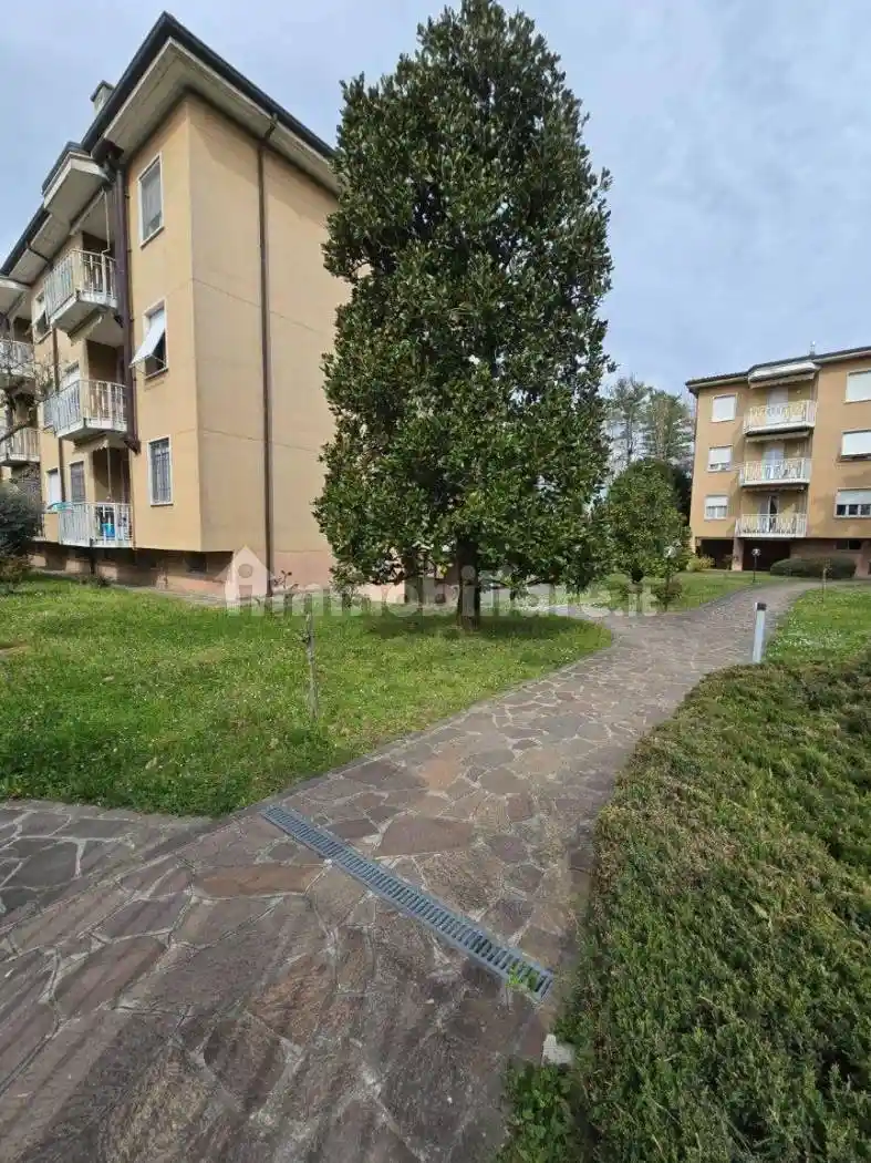 Appartamento in vendita a Arcore