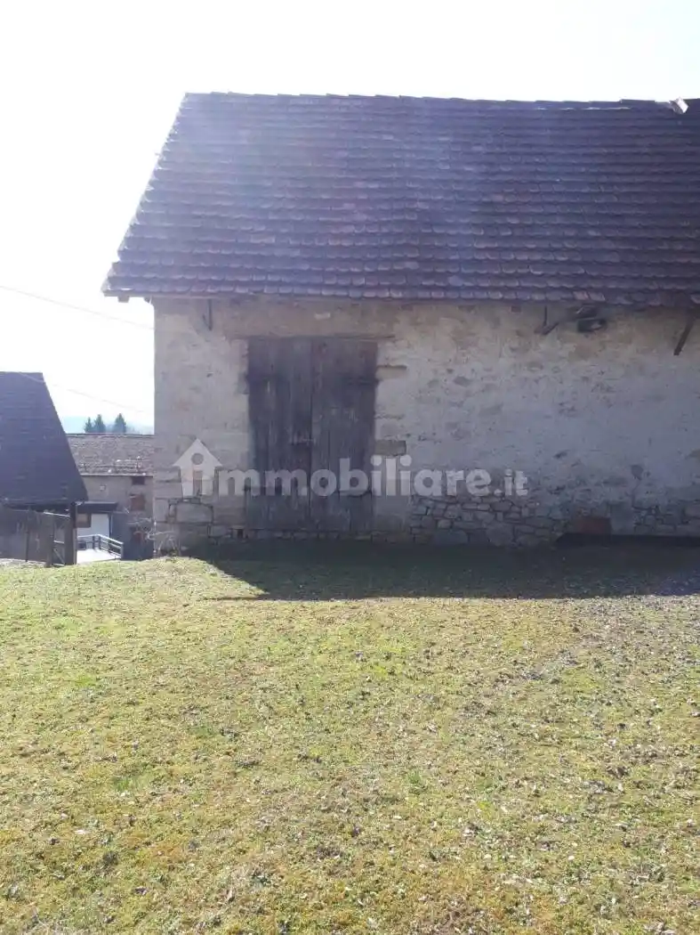 Rustico - Casale in vendita a Ovaro