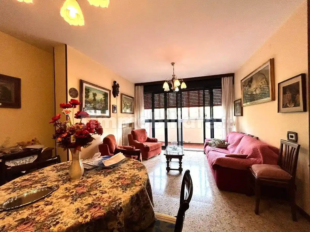 Appartamento in vendita a Reggio Emilia