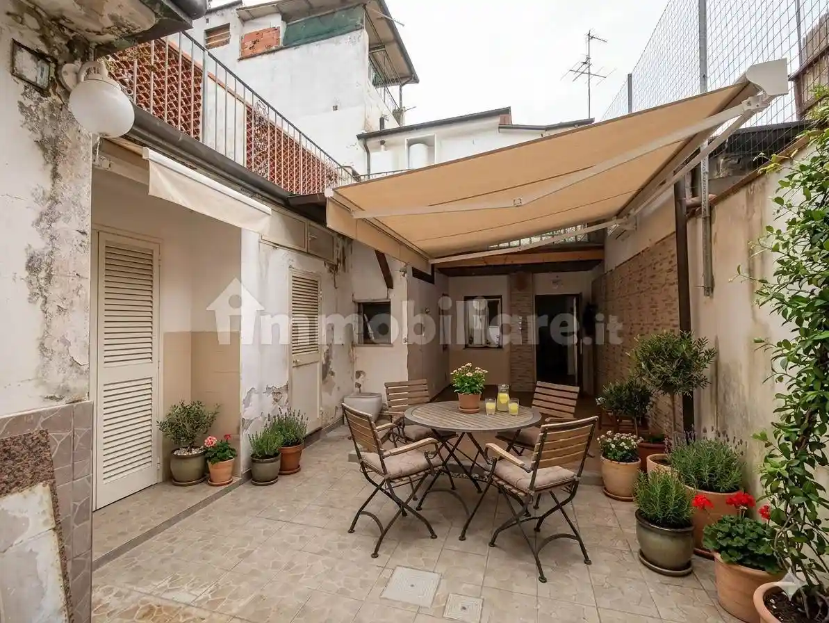 Villetta a schiera in vendita a Viareggio