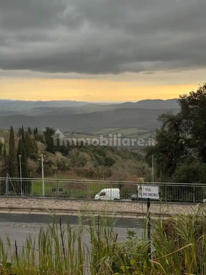 Villa in vendita a Monteverdi Marittimo