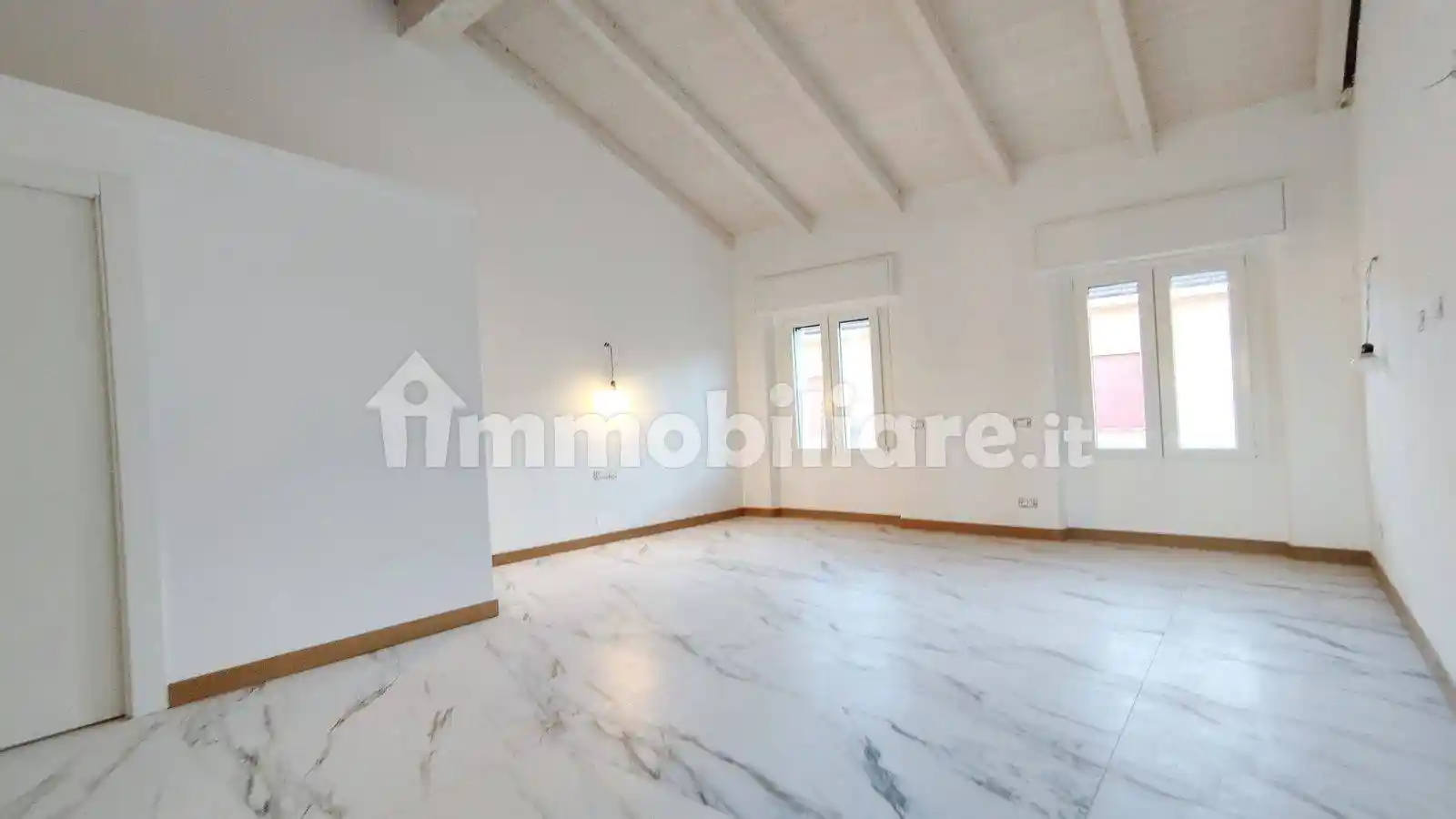 Appartamento in vendita a Pogliano Milanese