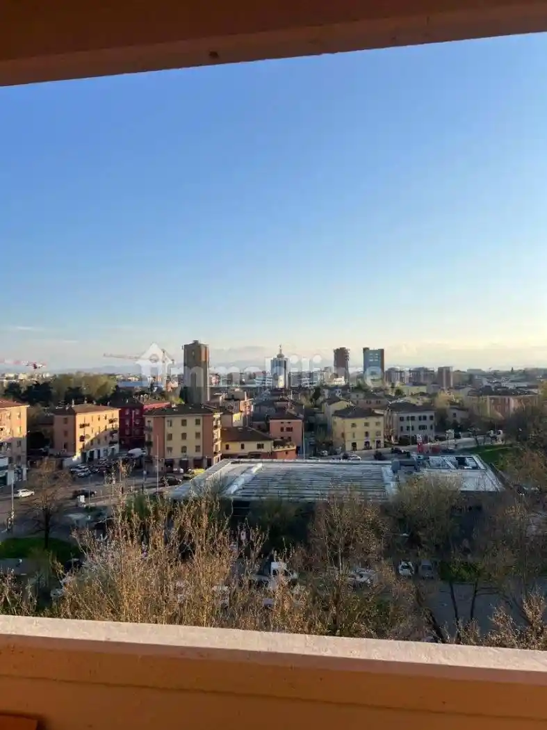 Appartamento in affitto a Modena