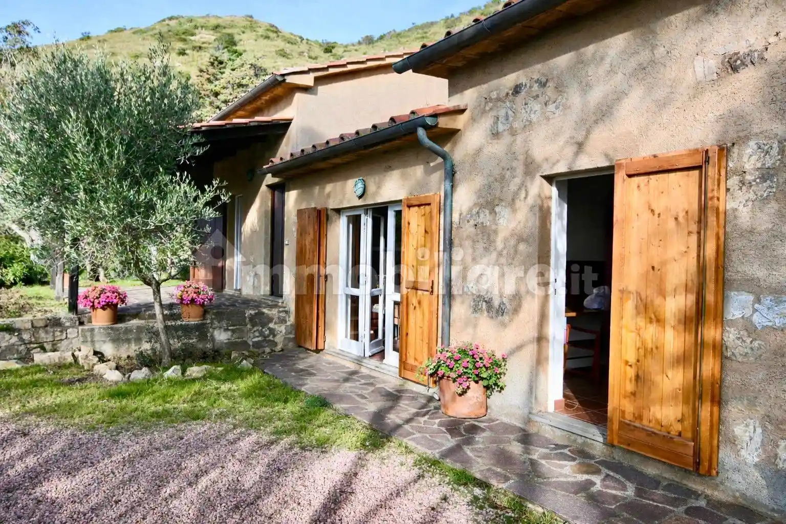 Rustico - Casale in vendita a Rio