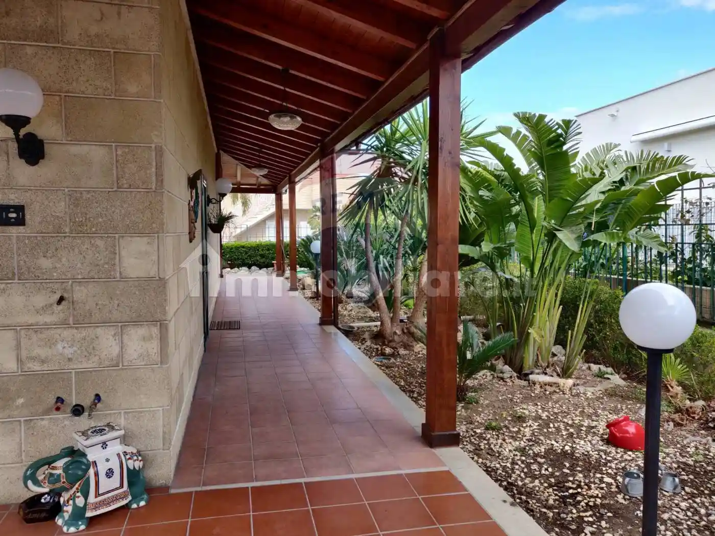 Appartamento in affitto a Valenzano