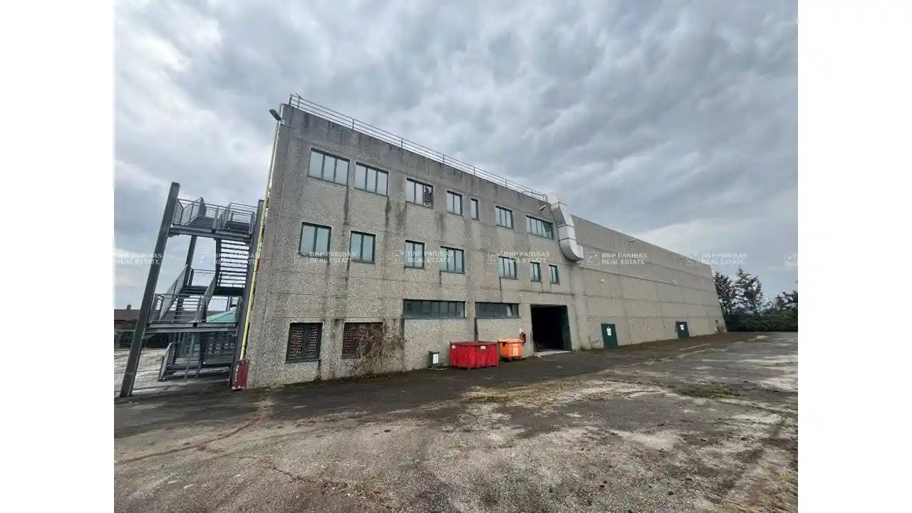 Palazzo - Edificio in vendita a San Giusto Canavese