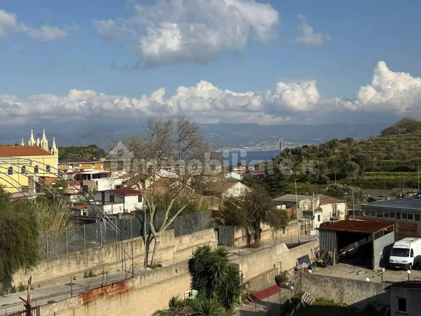 Appartamento in vendita a Messina