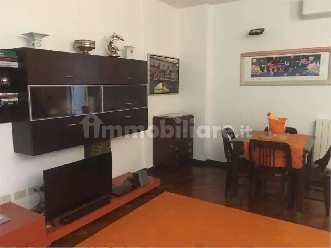 Appartamento in vendita a Livorno